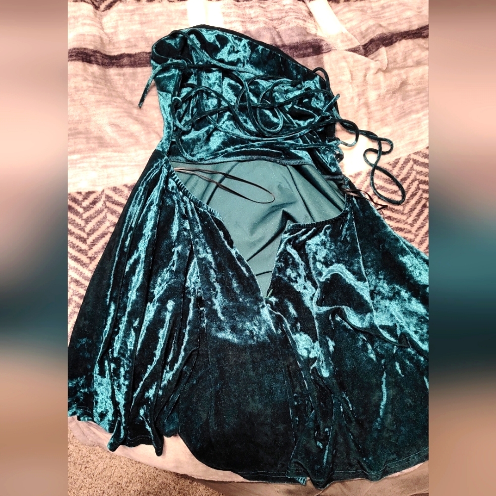 Juniors dress